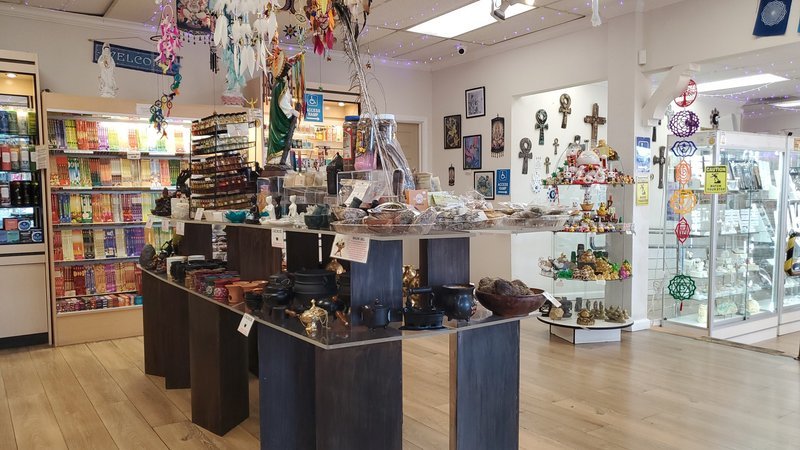 Crystal and mineral display with organized specimens and inventory