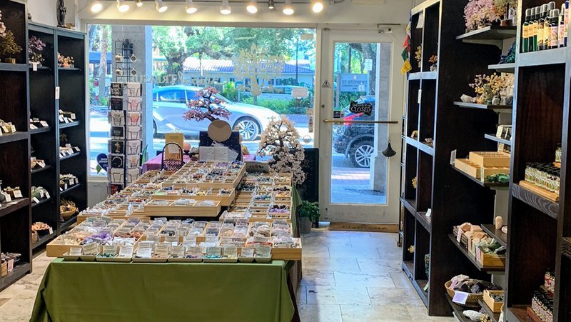 Crystal and mineral display with organized specimens and inventory