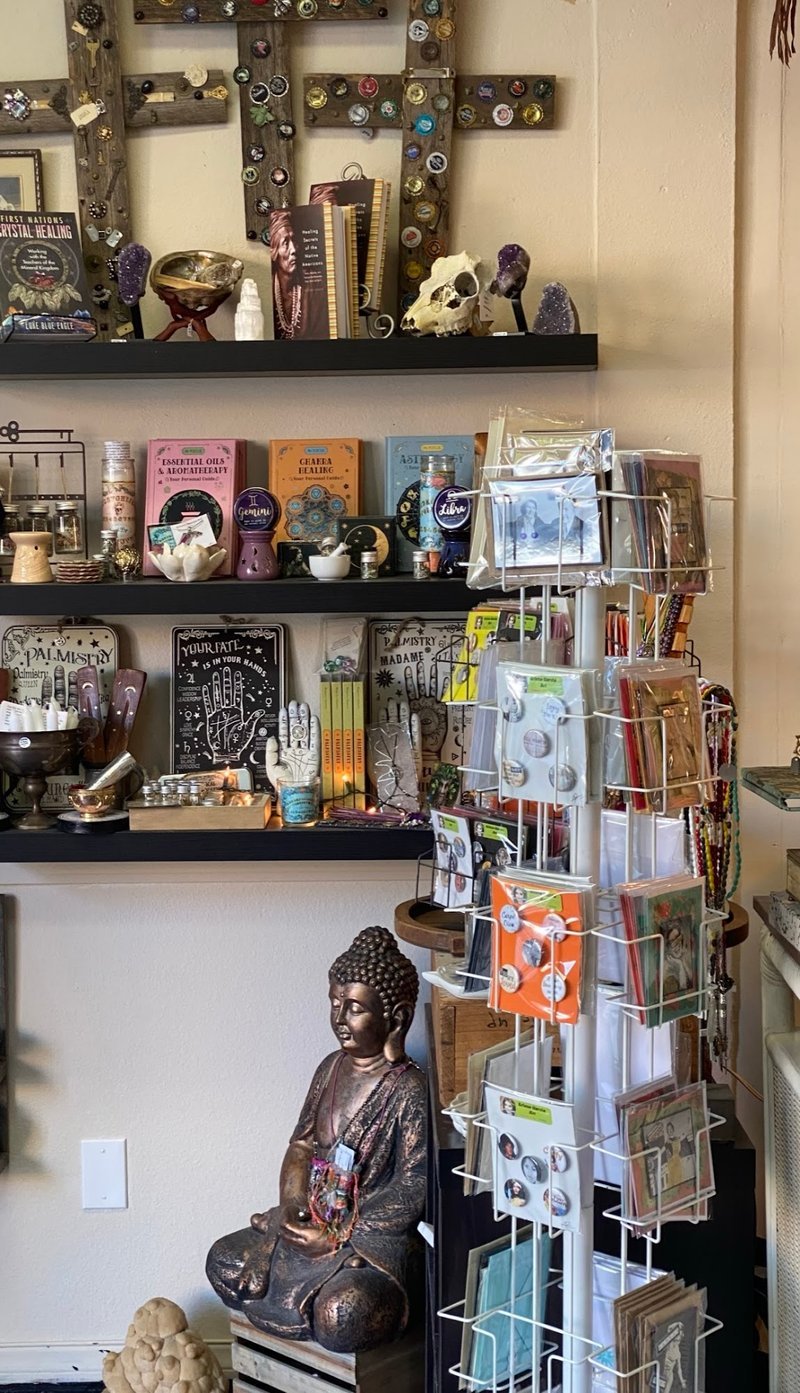 Chasing Rainbows Native American Store Metaphysical Store storefront in Pasadena California