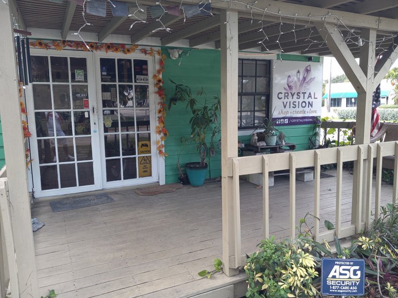 Crystal Vision Metaphysical Store storefront in Hollywood Florida