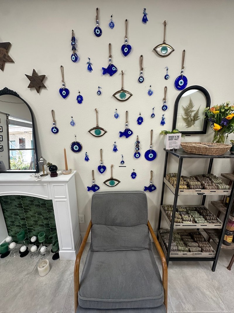 Crystal and mineral display with organized specimens and inventory
