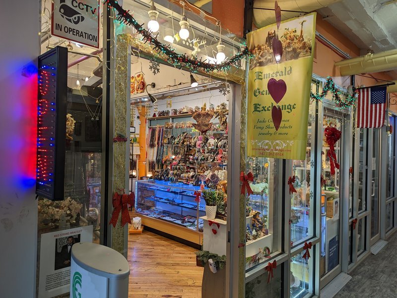 Emerald Gem Exchange (DUMBO Showroom) Metaphysical Store storefront in Brooklyn New York