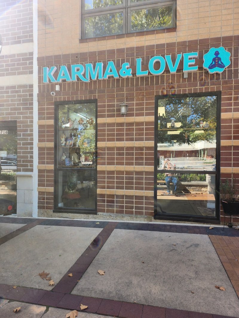 Karma and Love Metaphysical Store storefront in Lisle Illinois