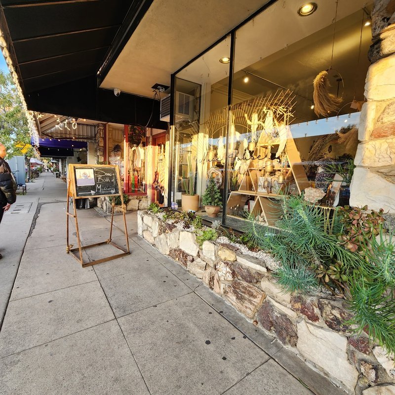 Muse House Retreat Metaphysical Store storefront in Studio City California