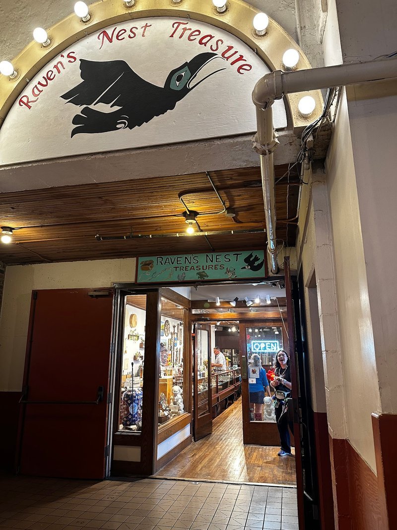 Raven's Nest Metaphysical Store storefront in Seattle Washington