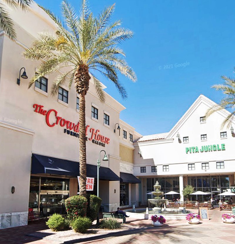 Rise Moon Gems Metaphysical Store storefront in Mesa Arizona