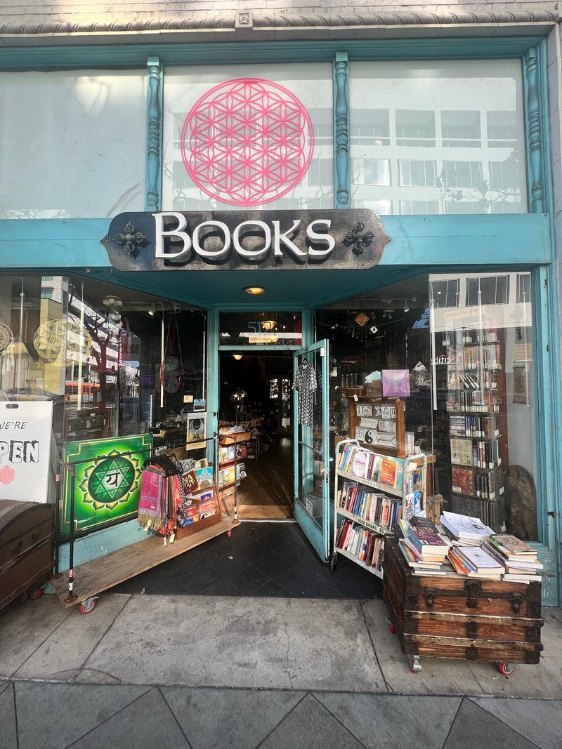 Thunderbolt Spiritual Books Metaphysical Store storefront in Santa Monica California